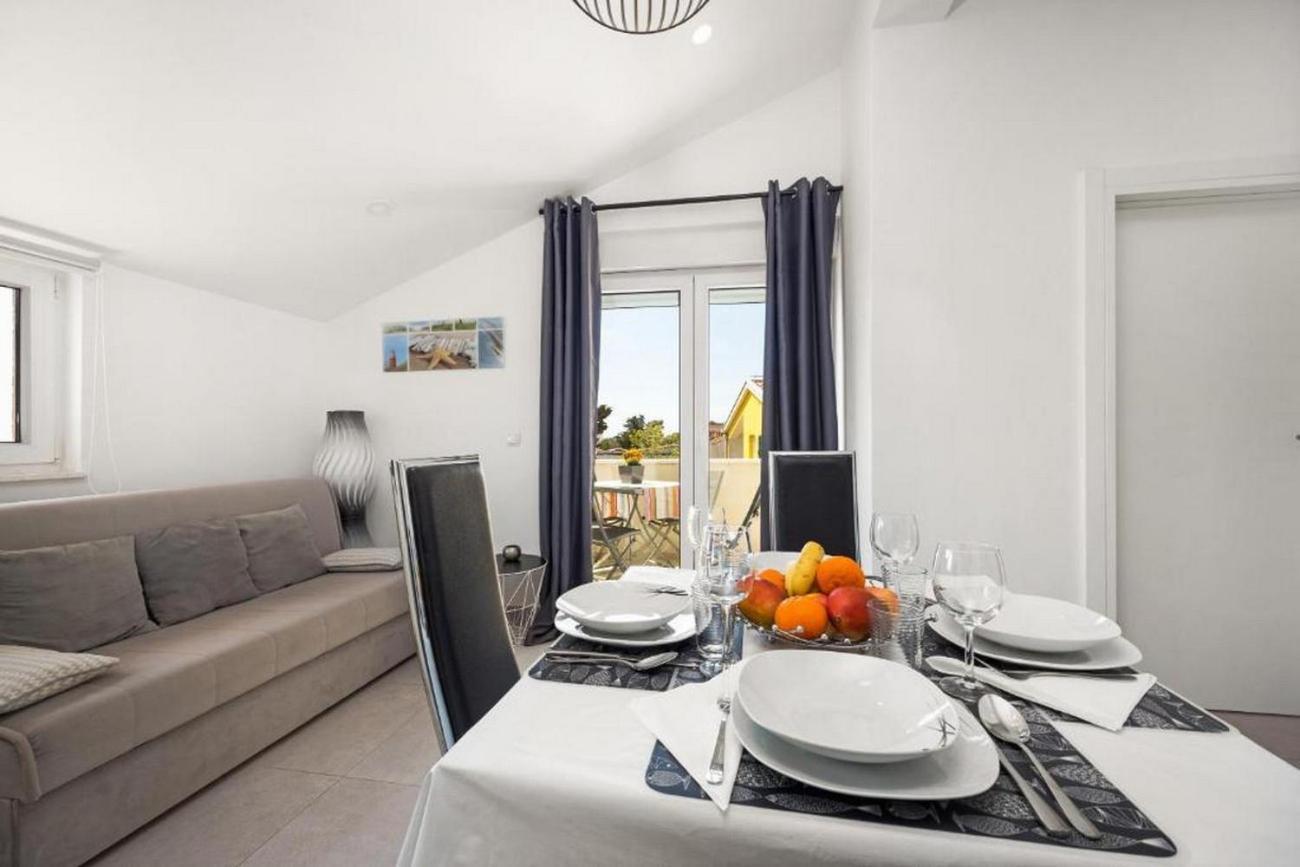 Apartments Bluemare Pakoštane Exterior foto